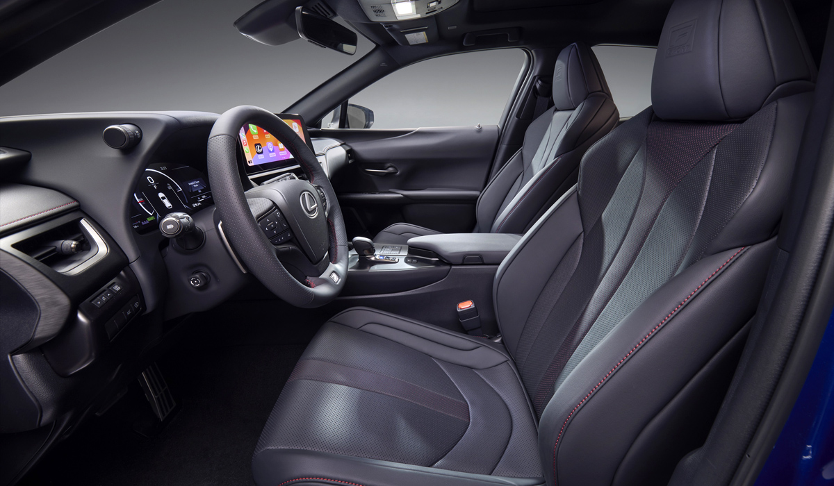 Lexus UX стал мощнее с новой гибридной системой