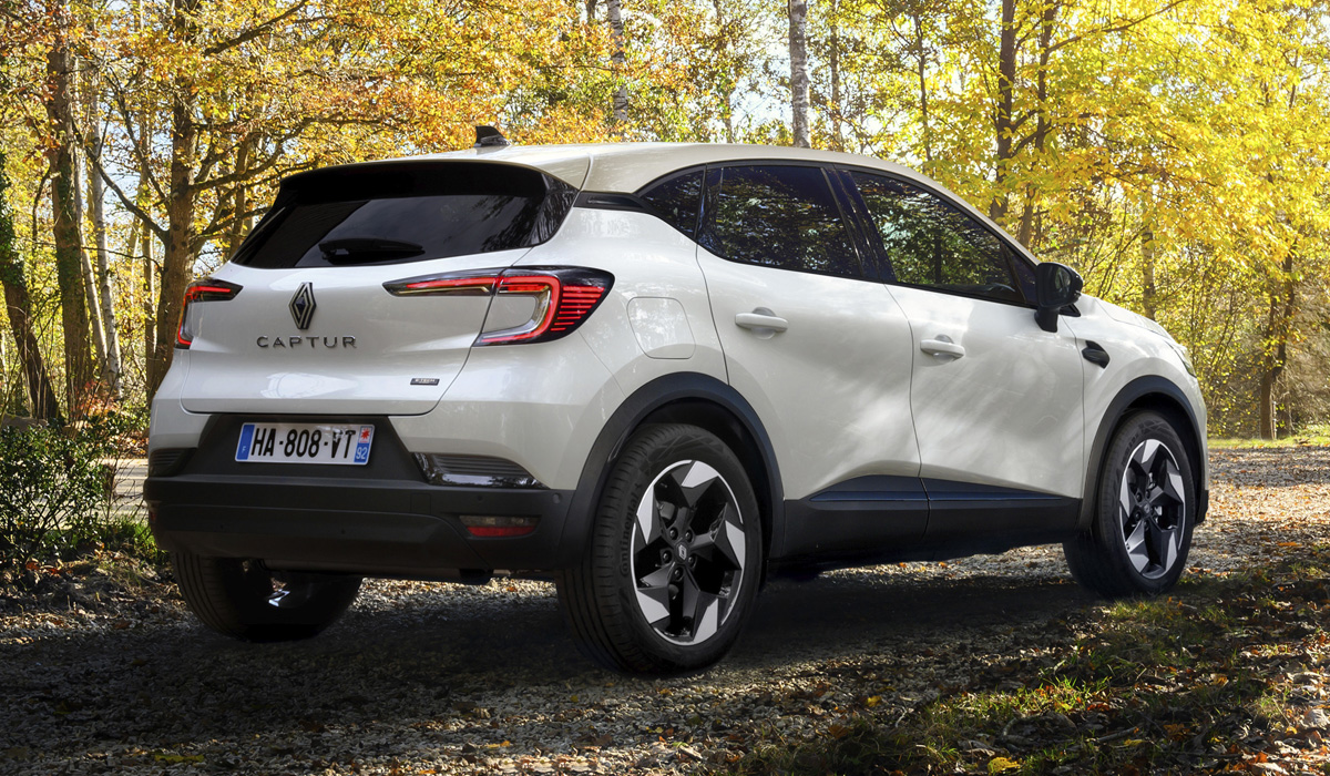 Обновлен европейский паркетник Renault Captur — Авторевю