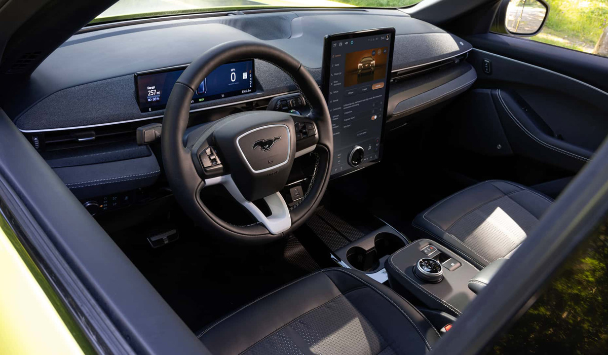 Ford Mustang Mach-E: улучшенная динамика и версия Rally
