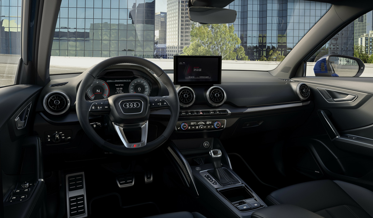 Кроссоверу Audi Q2 обновили интерьер