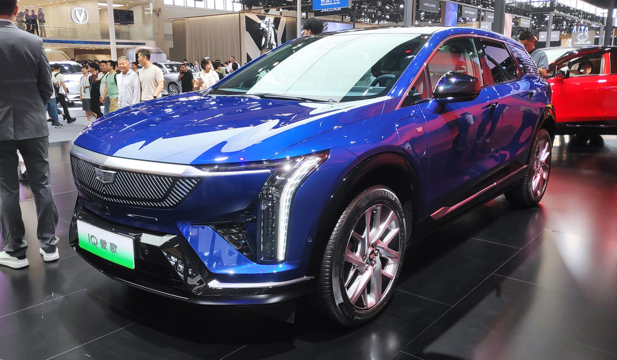 Кроссовер Cadillac Optiq дебютировал в Китае