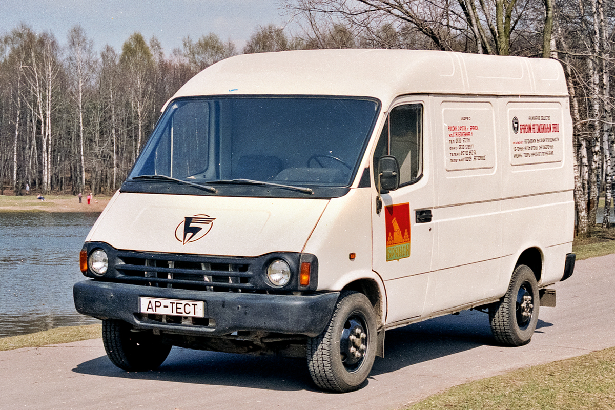 Этот фургон БАЗ-3782Д мы испытывали в 1995 году