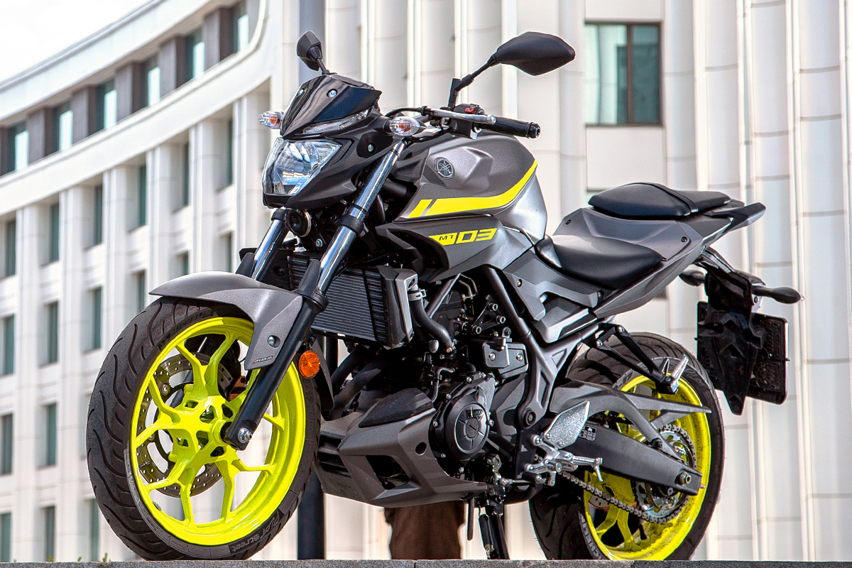 Мотоцикл Yamaha MT-03 2013 обзор