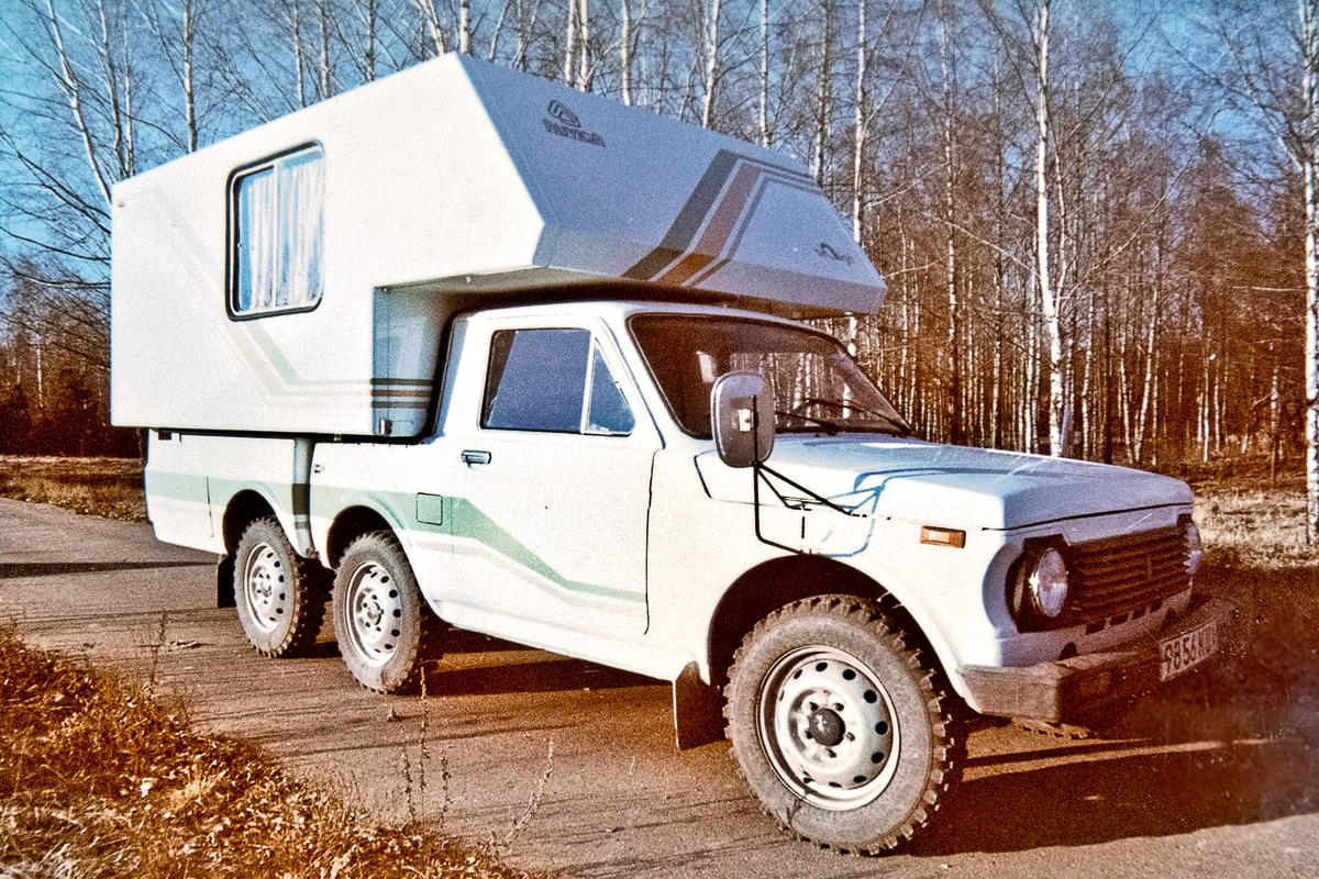 Lada Niva Roof Tent