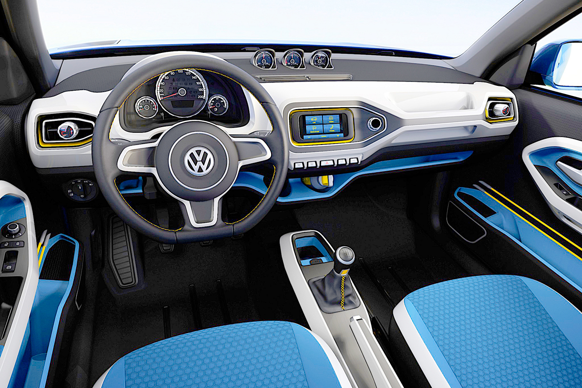 Если в середине 2000-х мини-кроссовер Volkswagen хотели сделать похожим на грядущий рестайлинговый Touareg, то в 2012-м концептуальный Taigun напоминал будущий Atlas/Teramont, а современный серийный T-Cross намекает, каким будет фейслифтинг Тигуана и Терамонта