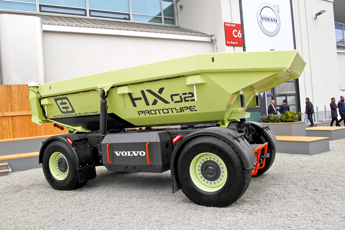 Прототип самосвала-беспилотника Volvo HX02 с электроприводом. Такими будут строительные машины?