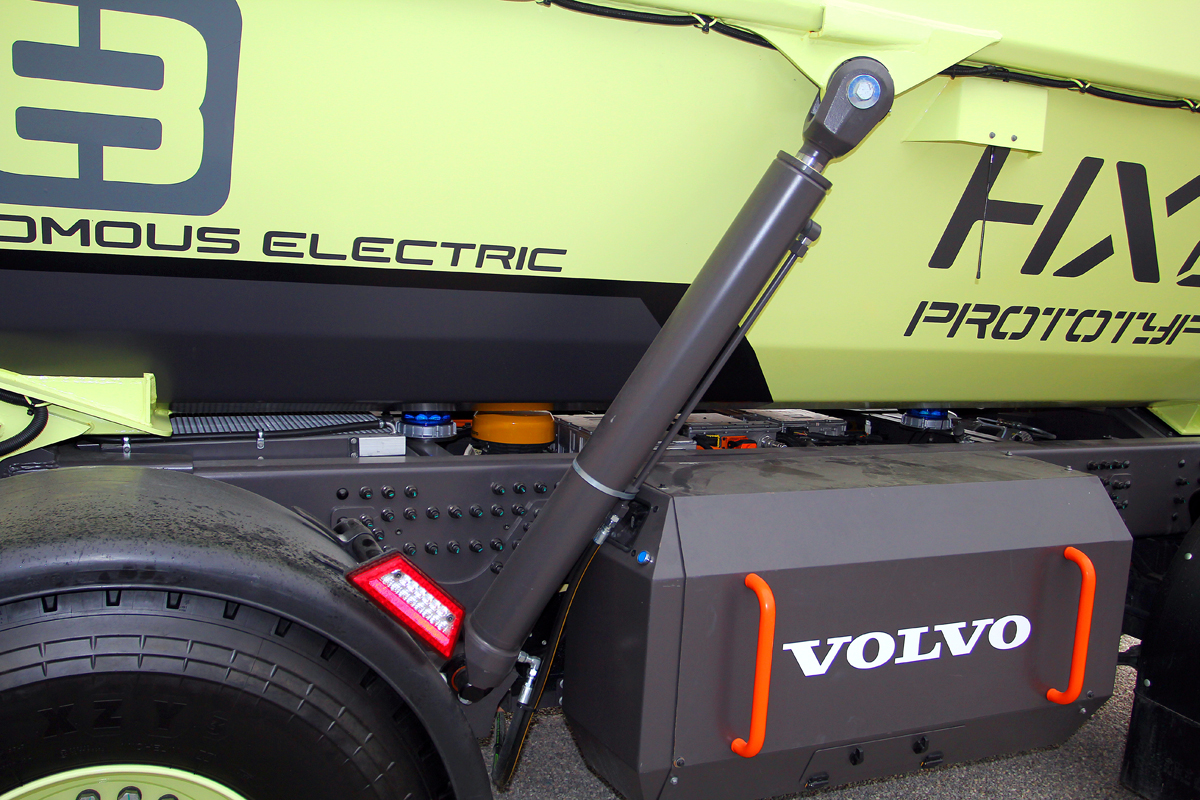 Прототип самосвала-беспилотника Volvo HX02 с электроприводом. Такими будут строительные машины?