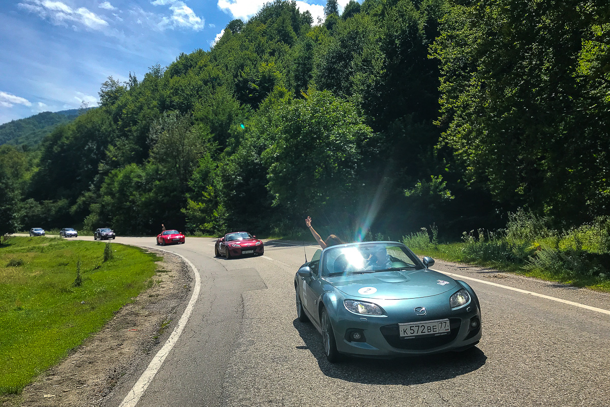 Путешествие в Румынию на родстерах Mazda MX-5. Часть третья: Трансальпина и  итоги — Авторевю