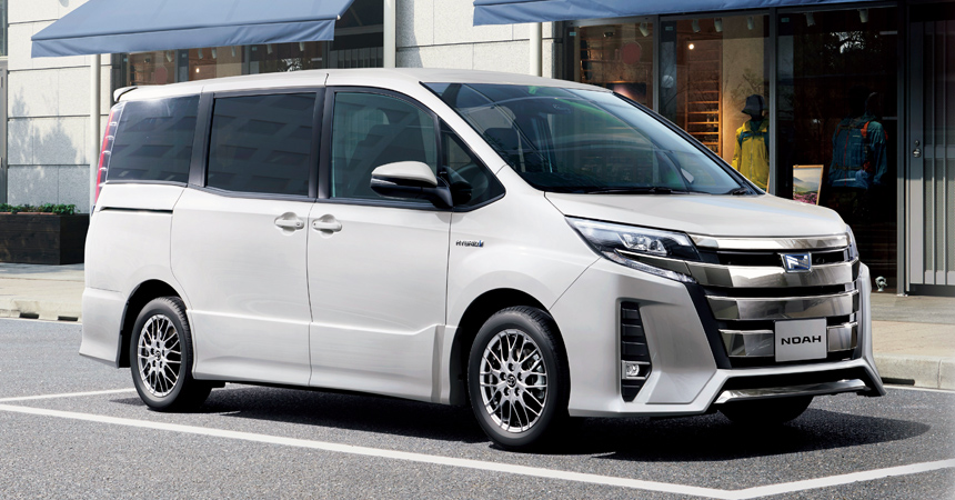 разница между toyota noah и toyota voxy