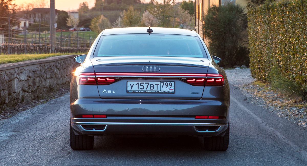 Audi A8 Long