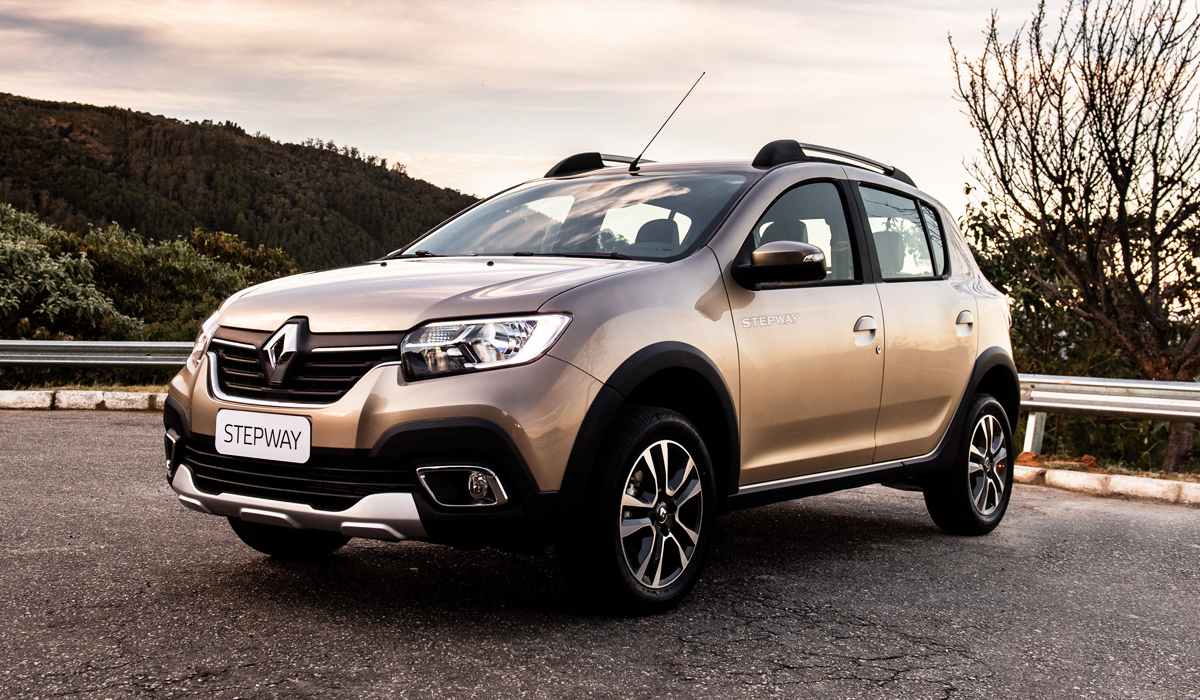 Сколько проедет Renault Sandero Stepway с 0,9 л бензина в баке