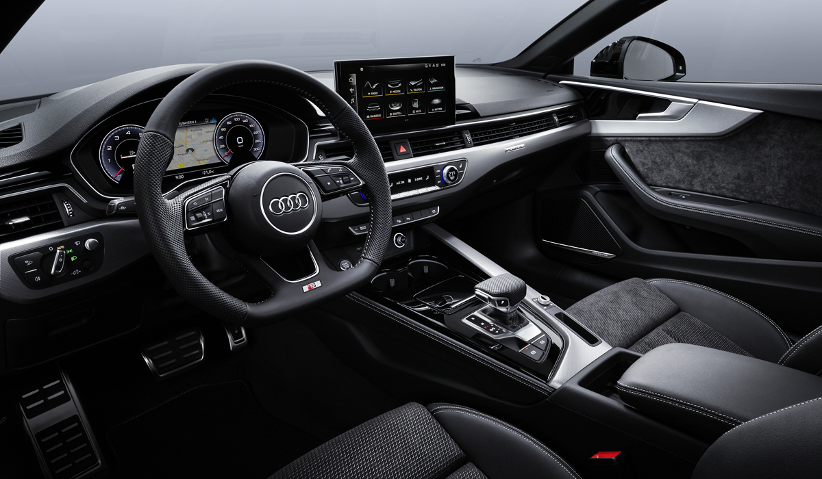 Тест обновленных Audi A5: найди отличия