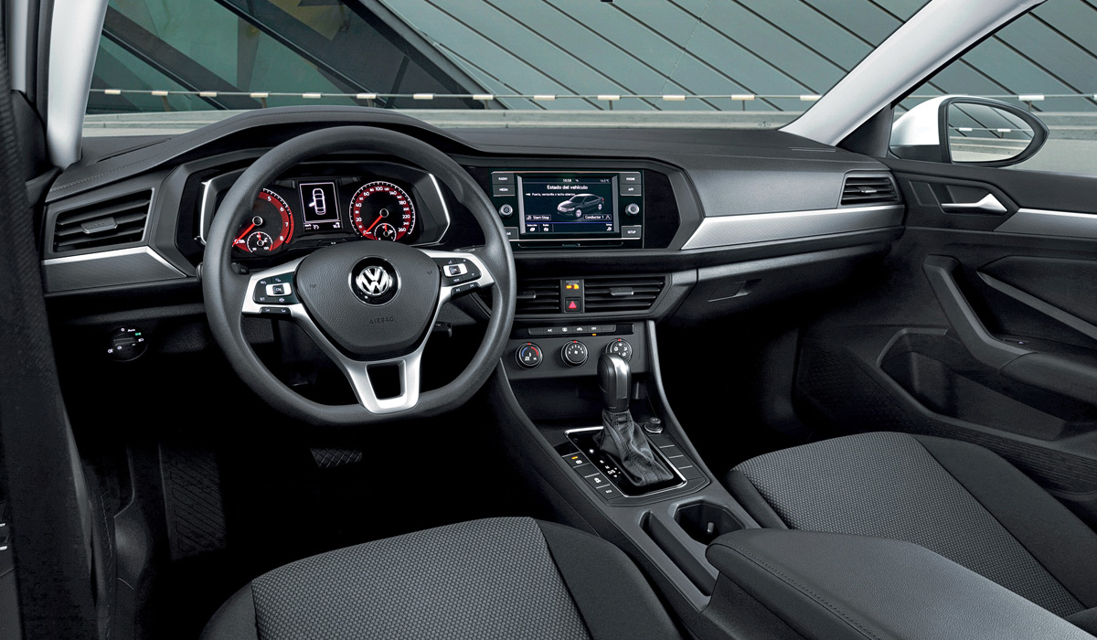 Новый Volkswagen Jetta в России: комплектации и цены — Авторевю