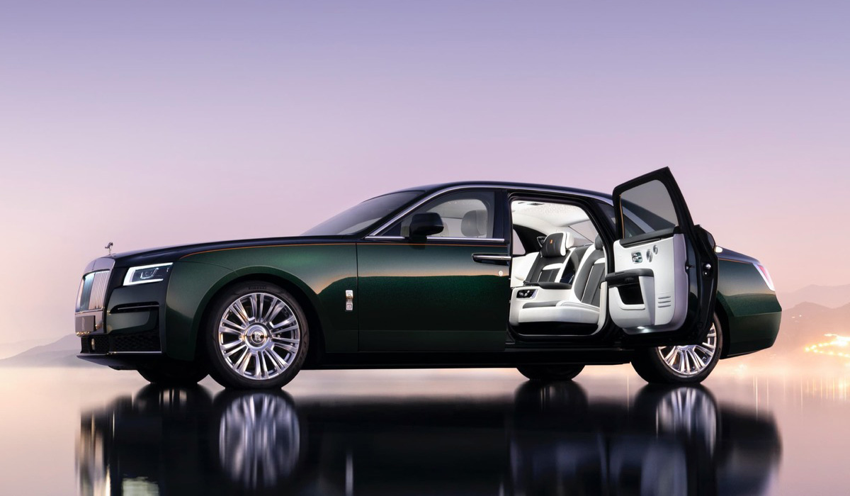 Rolls Royce Ghost 2021