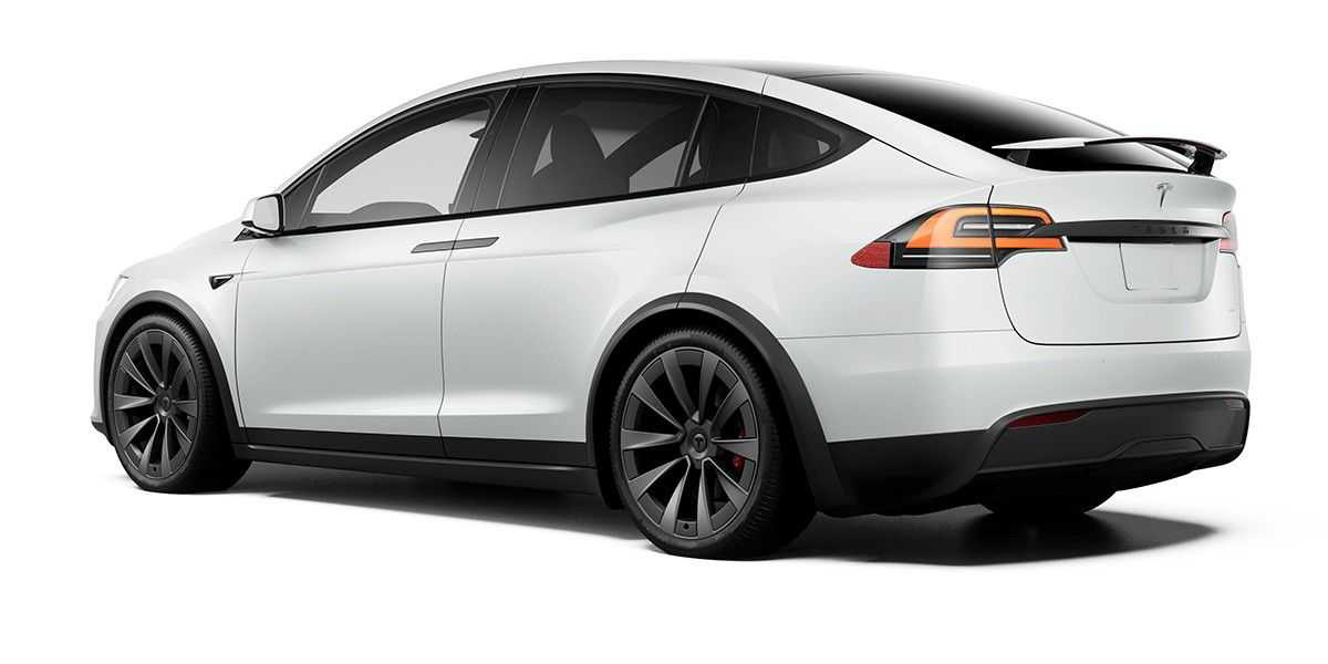 Tesla Model 3 и Model S: эксплуатация в Сибири (бонусом тест-драйв)