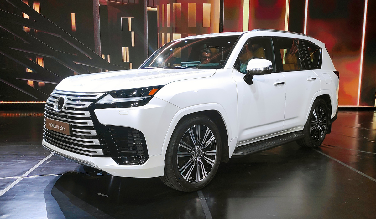 Представлен внедорожник Lexus LX нового поколения — Авторевю