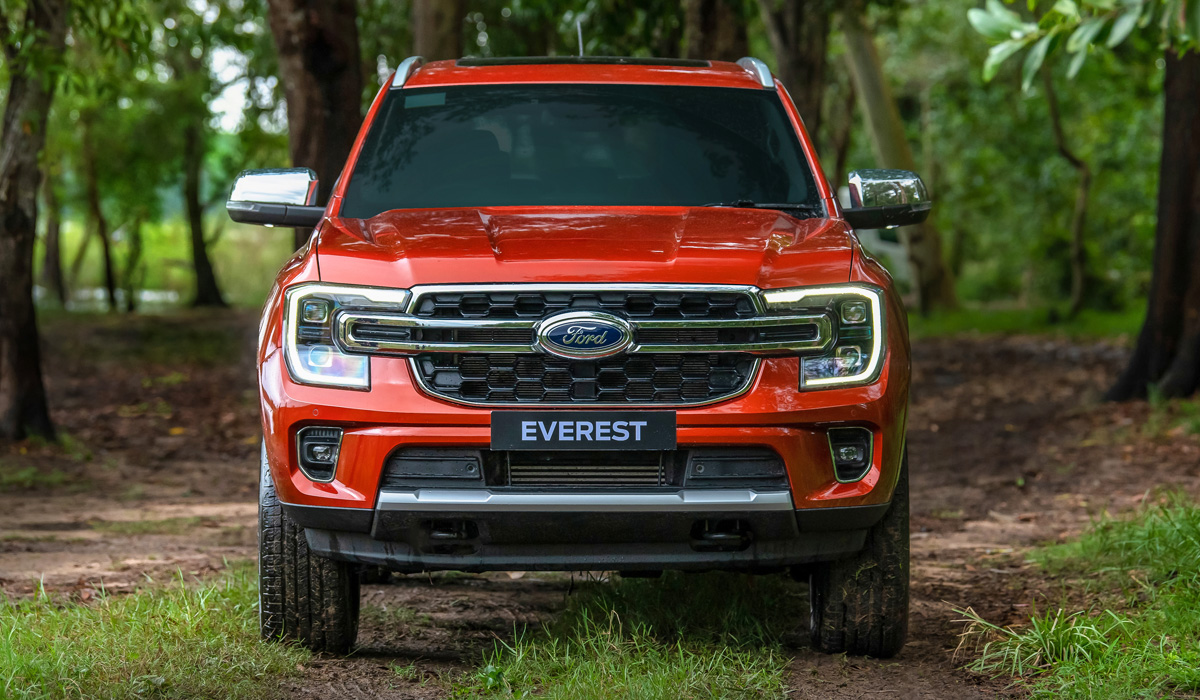 Ford Everest 2023 дебютирует как внедорожник на базе грузовика с дизельным двигателем V6