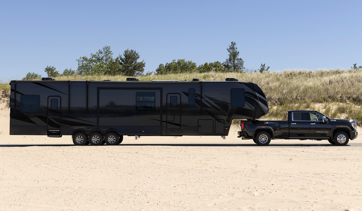 Тяжелые пикапы GMC Sierra HD: рестайлинг и роскошь - site