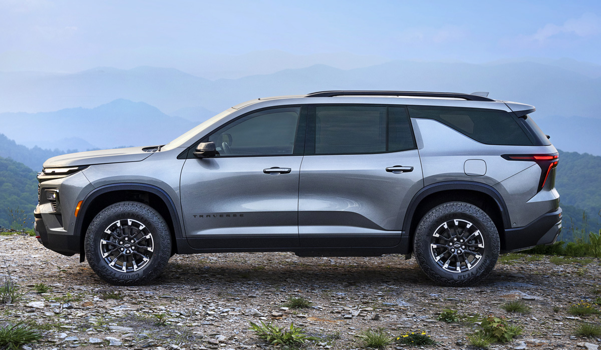Большой кроссовер Chevrolet Traverse: третье поколение — Авторевю