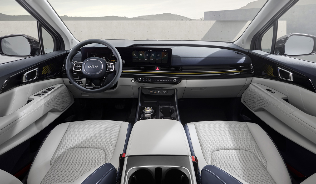 Полностью рассекречен рестайлинговый минивэн Kia Carnival — Авторевю