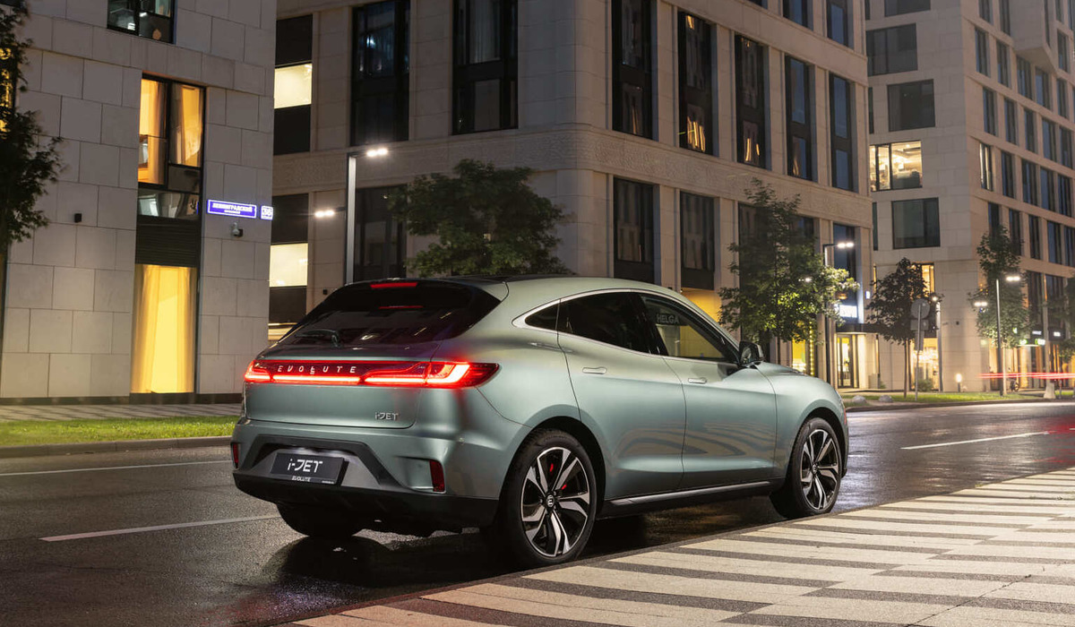 The Evolute i-Jet crossover is ready to enter the Russian market - Look ...