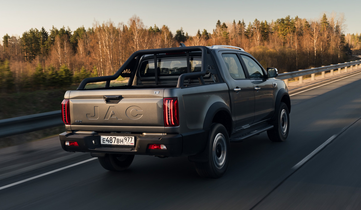 На российский рынок вышел пикап JAC T9 — Авторевю