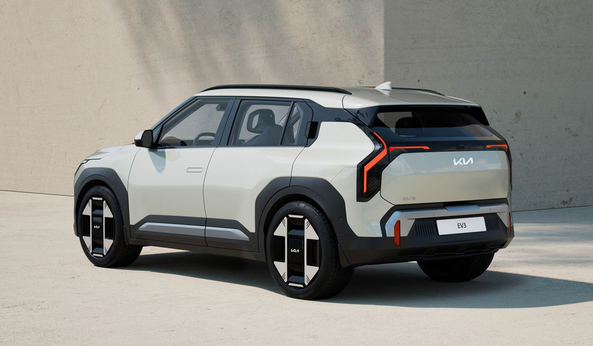 Представлен компактный паркетник Kia EV3 — Авторевю