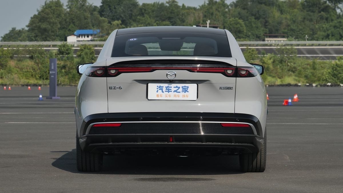 Mazda EZ-6