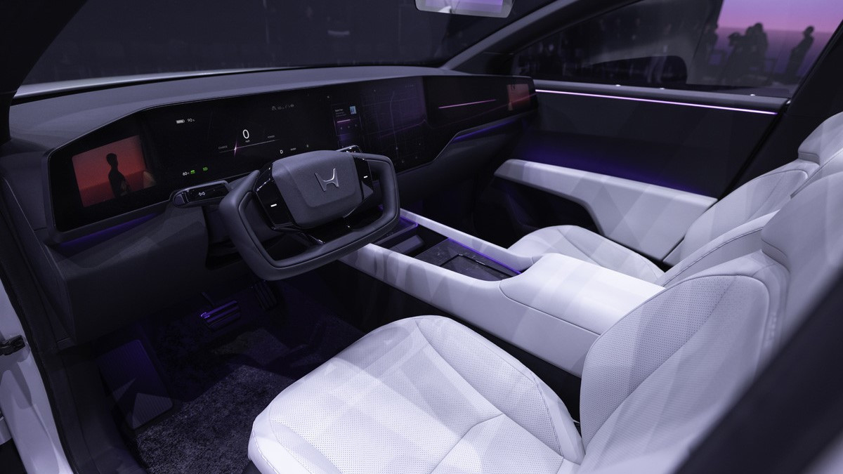 Салон концепта Honda 0 SUV