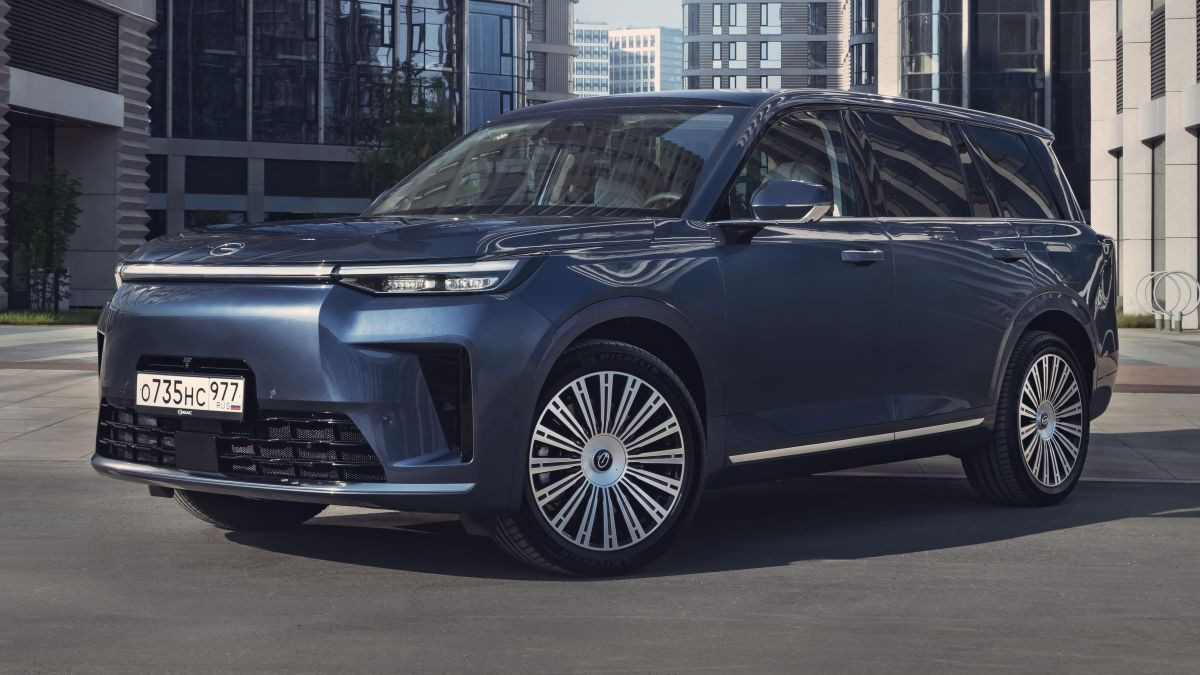 Анонс кроссовера GAC Hyptec HT для России: известна цена